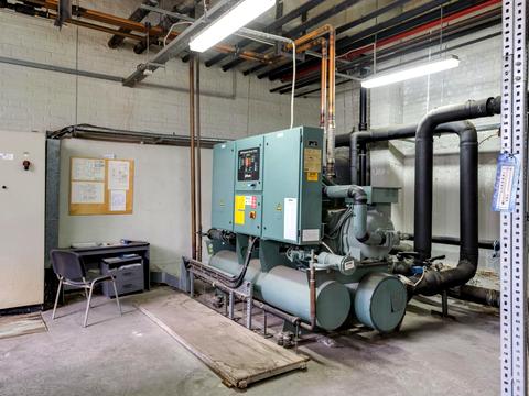 комерційна за адресою Шолуденка вул., 19