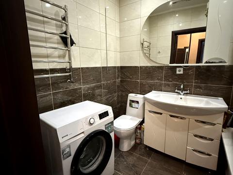 квартира по адресу Пилипа Орлика ул., 1