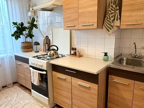 квартира за адресою Академіка Корольова вул., 50