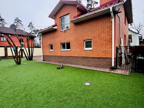 комерційна за адресою Шевченка вул., 1-А