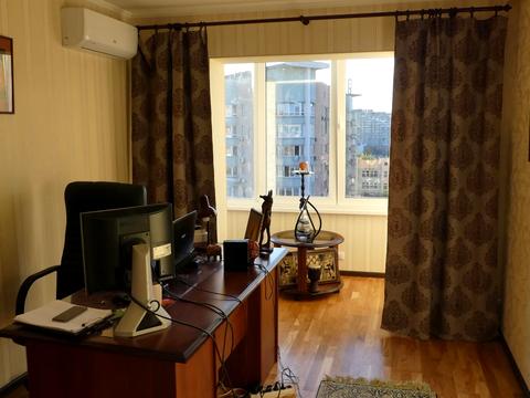 квартира за адресою Раїси Окіпної вул., 5