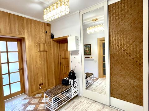 квартира за адресою Бориса Чичибабіна вул., 7 (п6-п9)