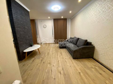 квартира за адресою Харків, Льва Ландау просп. (50-річчя СРСР), 52-А