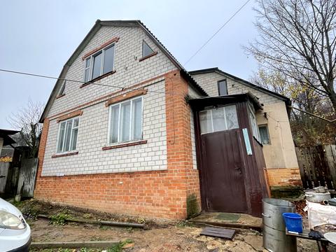 будинок за адресою смт. Буди, Осіння вул.