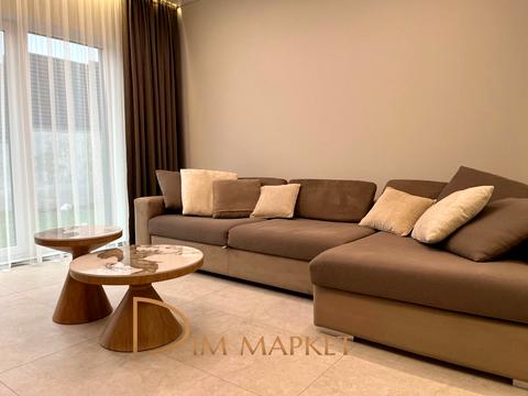 будинок за адресою Захрестова вул., 1