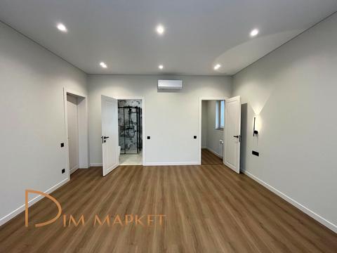 будинок за адресою Захрестова вул., 1