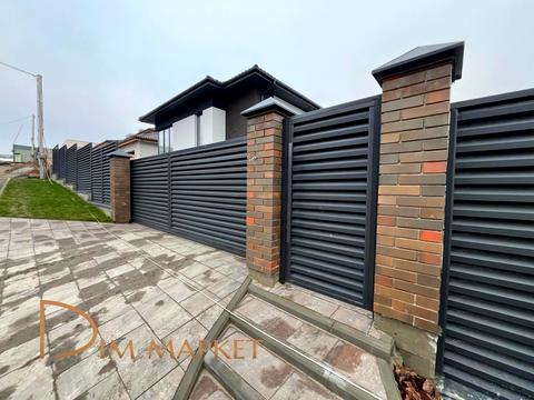 будинок за адресою Захрестова вул., 1