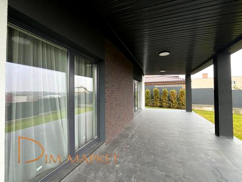 будинок за адресою Захрестова вул., 1