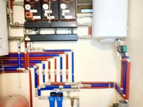 будинок за адресою Центральная, 1