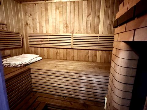 будинок за адресою Центральная, 1