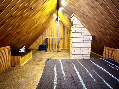 будинок за адресою Центральная, 1