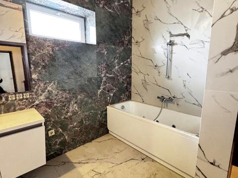 будинок за адресою Центральная, 1