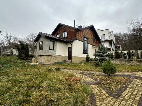 будинок за адресою с. Бережани, долинівка, 2