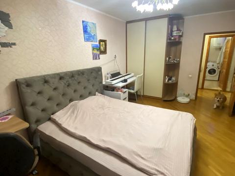 квартира за адресою Жуля Верна бульв. (Ромена Роллана), 9