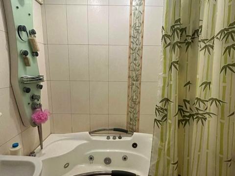 квартира за адресою Нижньосироватська вул., 24