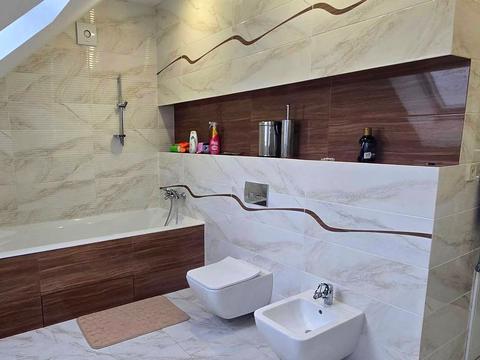 будинок за адресою Весняна вул.