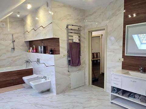 будинок за адресою Весняна вул.