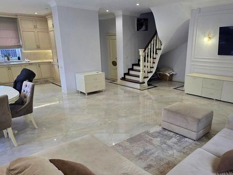 будинок за адресою Весняна вул.