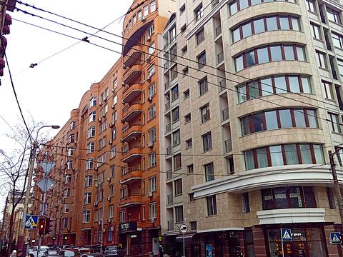 комерційна за адресою Київ, Павлівська вул., 17