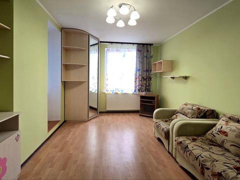 квартира за адресою Дмитра Чижевського вул. (Петра Чаадаєва), 2-А