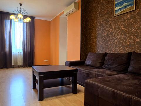 квартира за адресою Дмитра Чижевського вул. (Петра Чаадаєва), 2-А