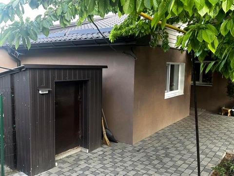 будинок за адресою Віктора Погрібного вул. (Першотравнева)