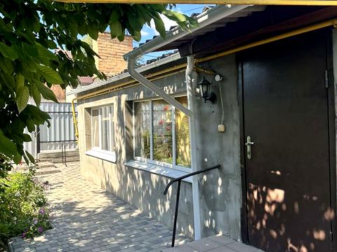 будинок за адресою Віктора Погрібного вул. (Першотравнева)