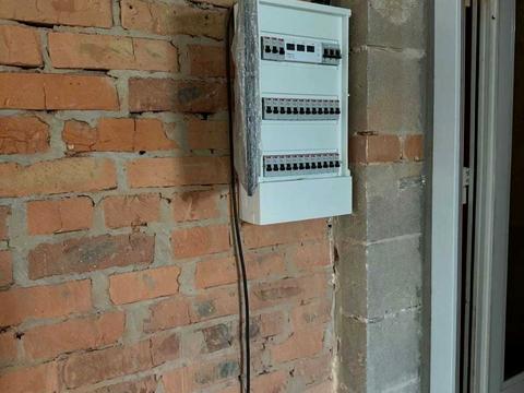 коммерческая по адресу Вышгородская ул., 45