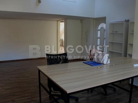 комерційна за адресою Ольгинська вул., 2/1