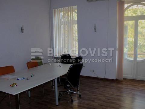 комерційна за адресою Ольгинська вул., 2/1