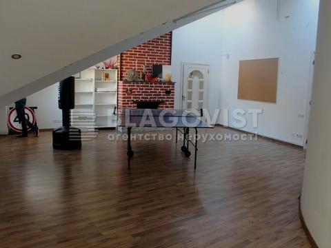 комерційна за адресою Ольгинська вул., 2/1