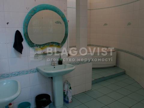 комерційна за адресою Ольгинська вул., 2/1