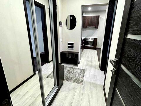 квартира за адресою Салютна вул., 2к6