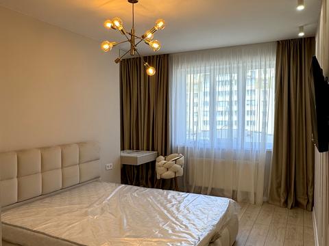 квартира за адресою Андрія Мельника вул., 10 к3