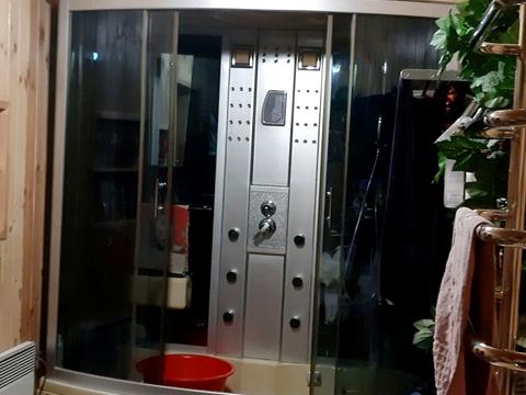 будинок за адресою Юрка Тютюника