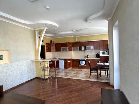 квартира за адресою Київ, Білоруська вул., 3