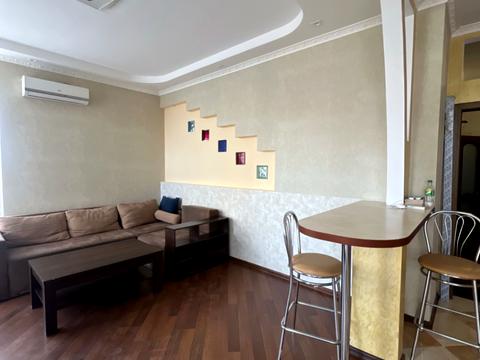 квартира за адресою Київ, Білоруська вул., 3