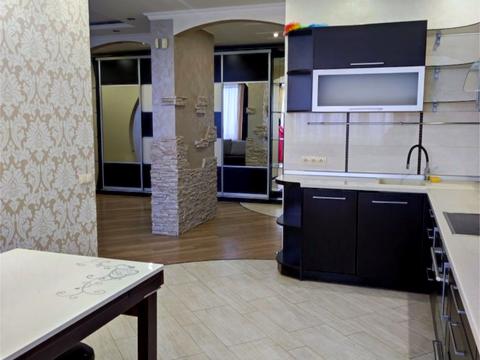 квартира за адресою Степана Рудницького вул. (Академіка Вільямса), 5