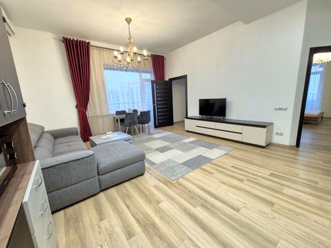 квартира за адресою Дмитра Яворницького просп. (Карла Маркса), 5