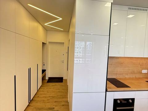 квартира за адресою Олександра Олеся вул., 10