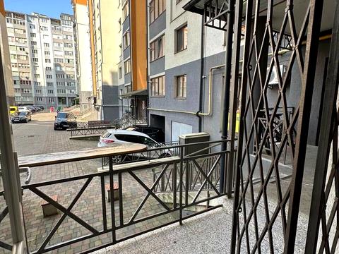 коммерческая по адресу Героїв Миколаєва ул., 129А