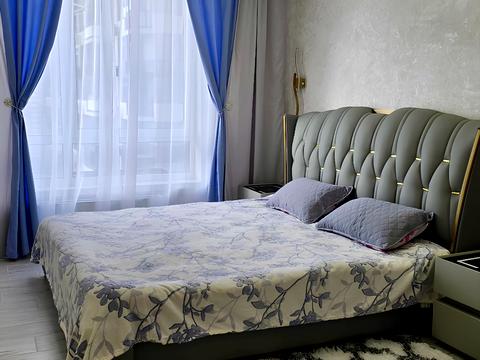 квартира за адресою Олександра Олеся вул., 9-А