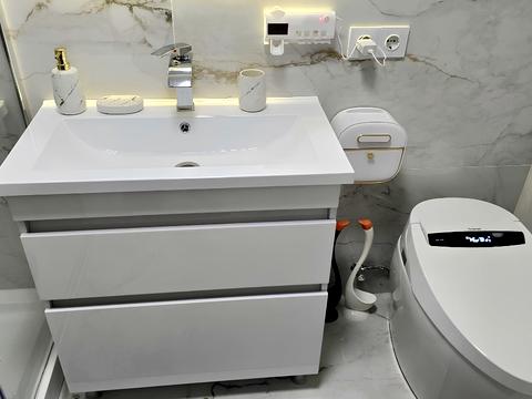 квартира за адресою Олександра Олеся вул., 9-А