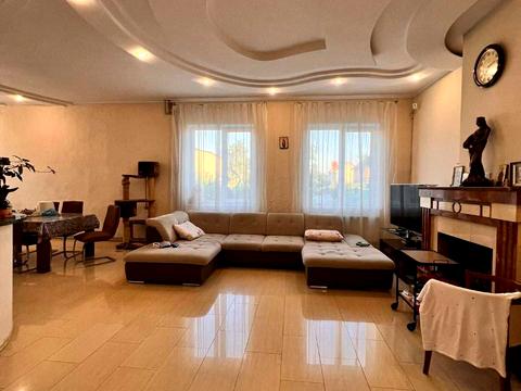 будинок за адресою Ромашкова вул.