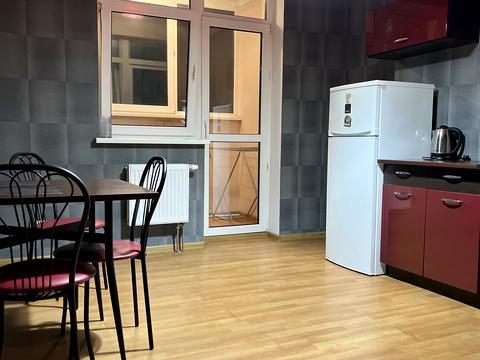 квартира за адресою Петра Калнишевського вул. (Михайла Майорова), 8