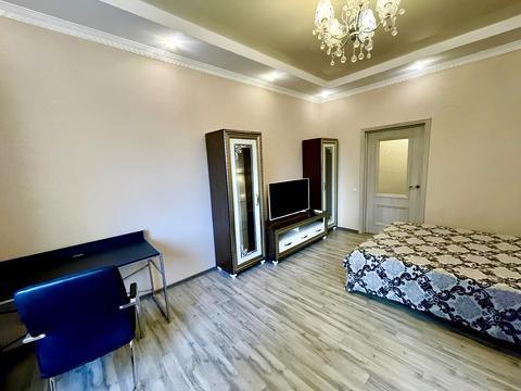 квартира за адресою Ділова вул. (Димитрова), 4