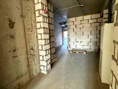 комерційна за адресою Нагірна вул., 16/18