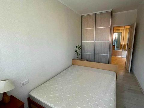 квартира за адресою Драгоманова вул., 2-Б