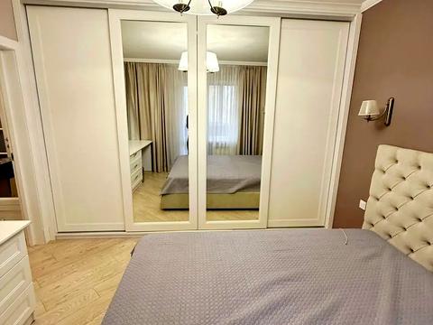 квартира за адресою Автозаводська вул., 43