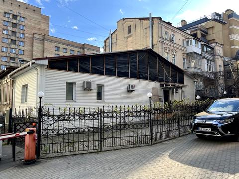 коммерческая по адресу Саксаганского ул., 36-В